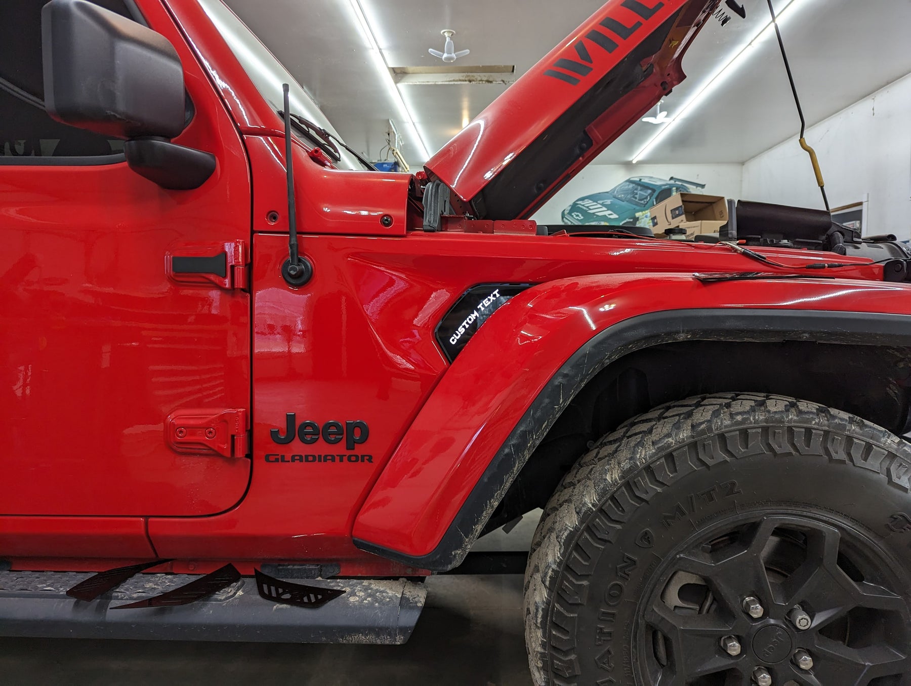 Évents latéraux à LED avec texte personnalisé - Paire - Compatible avec Jeep® Gladiator® et Wrangler® 2020-2023