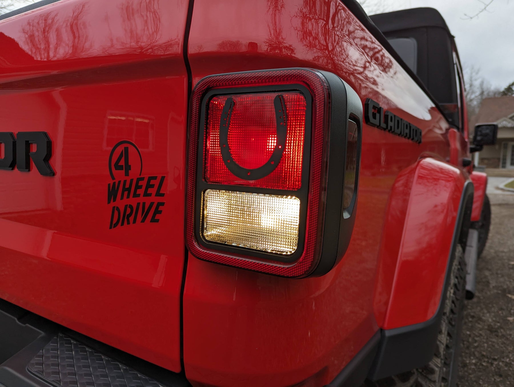 Feu arrière en fer à cheval - Paire - Compatible avec JEEP® GLADIATOR® 2020-2023