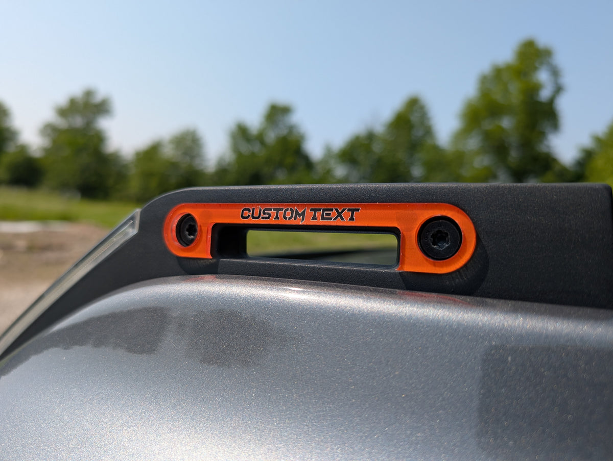 Front Tie Accent Badge Pair - Custom Text - Fits 2021+ Bronco® - Full Color