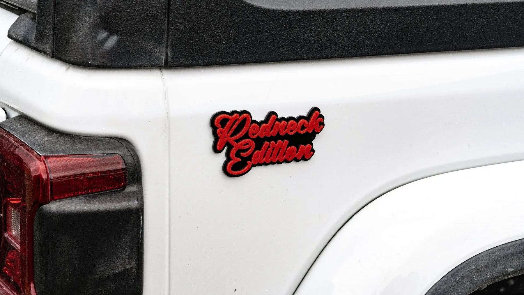 Police de calligraphie pour badge avec texte personnalisé