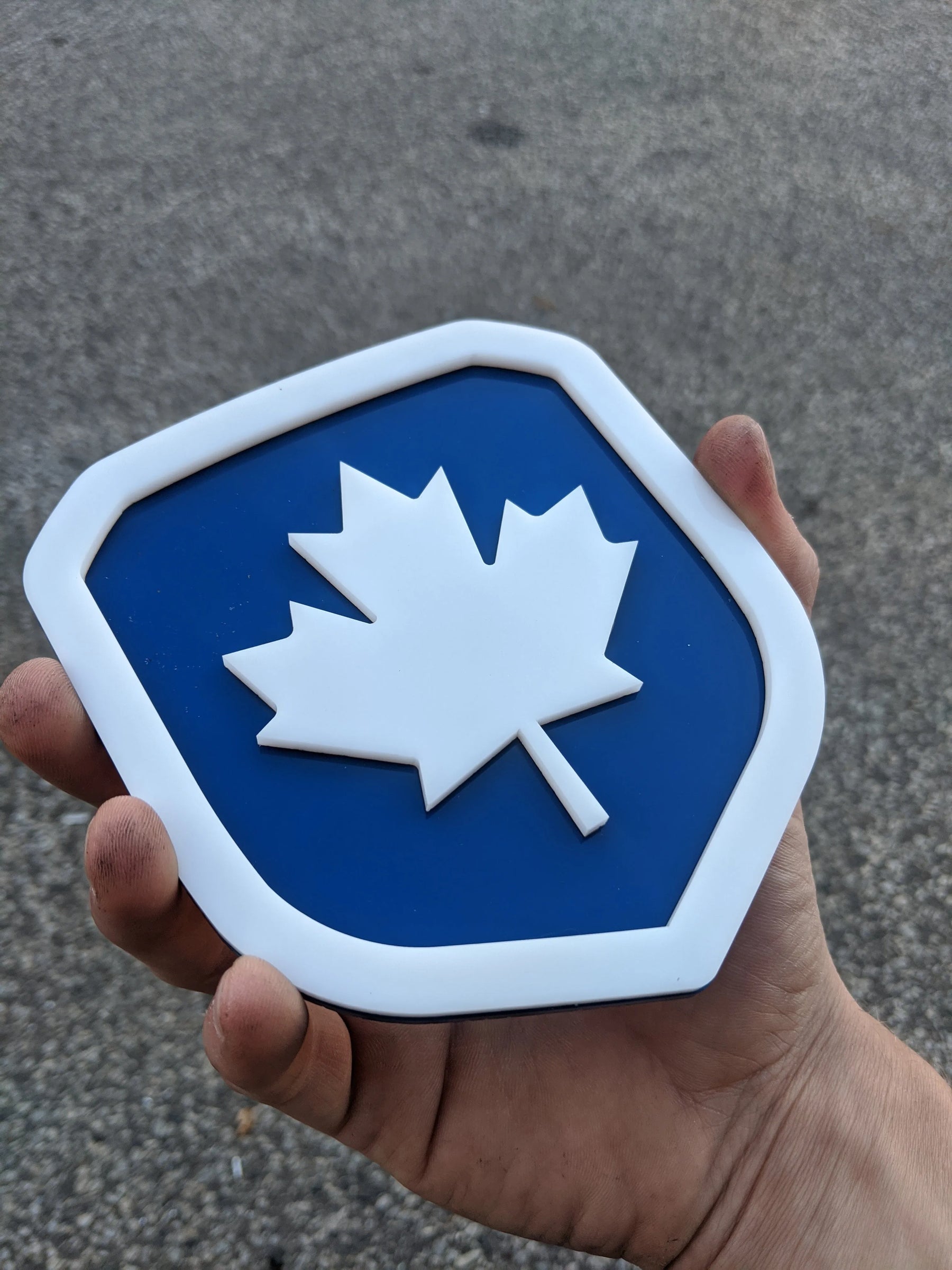 Badge PERSONNALISÉ - Compatible avec les calandres Dodge® Ram® 2013-2018 -1500, 2500, 3500 - Téléchargez le vôtre