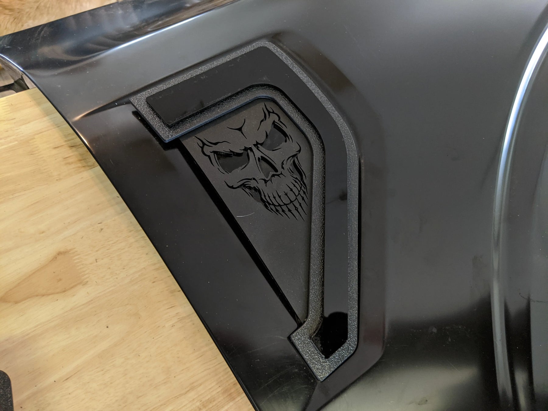 Ensemble d'insignes de garde-boue Skull - Compatible avec Ford® F150® 2021+ - Noir