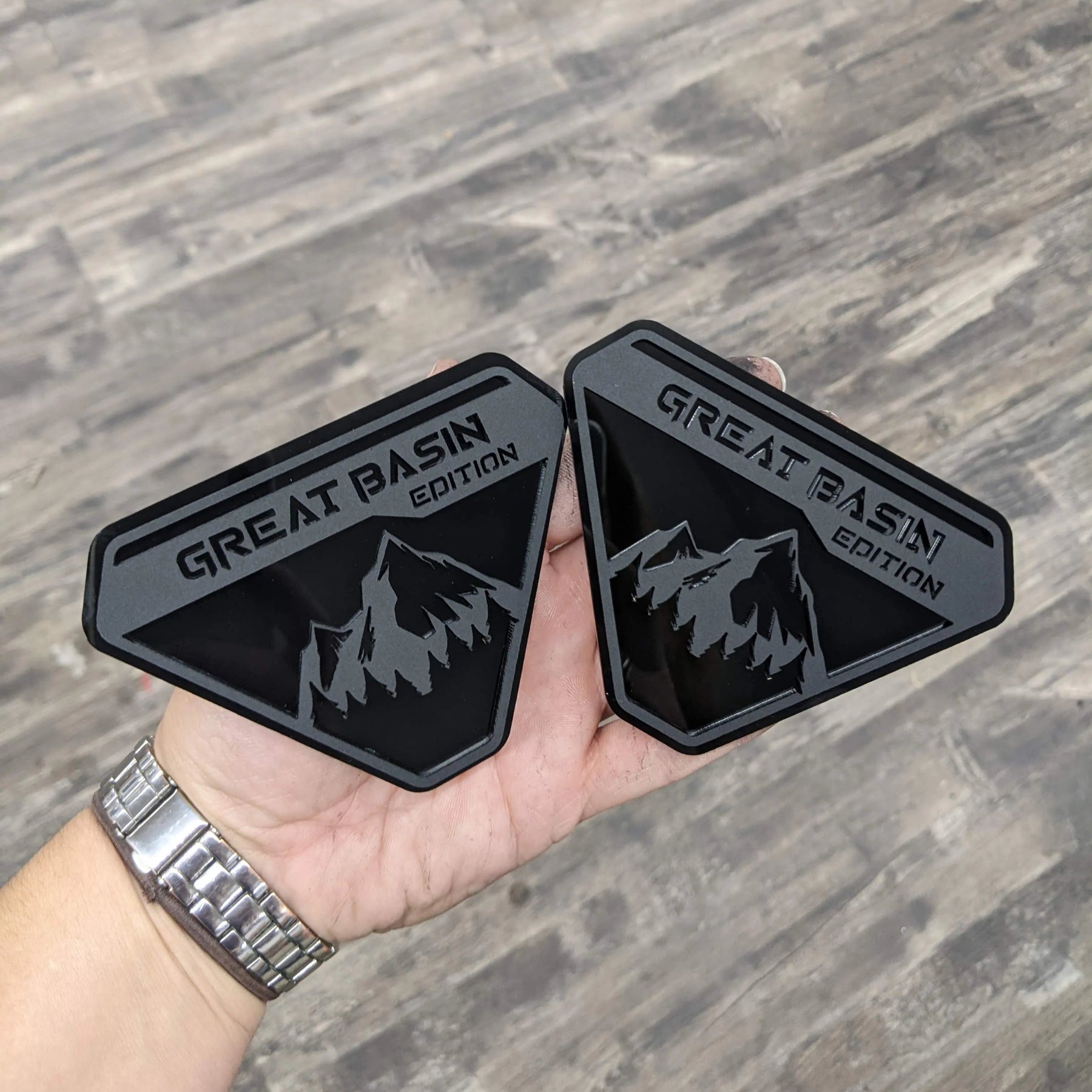 Fender Badge Pair - Custom Text Mountains - Fits 2021+ Bronco® Badlands® - Matte Black on Black