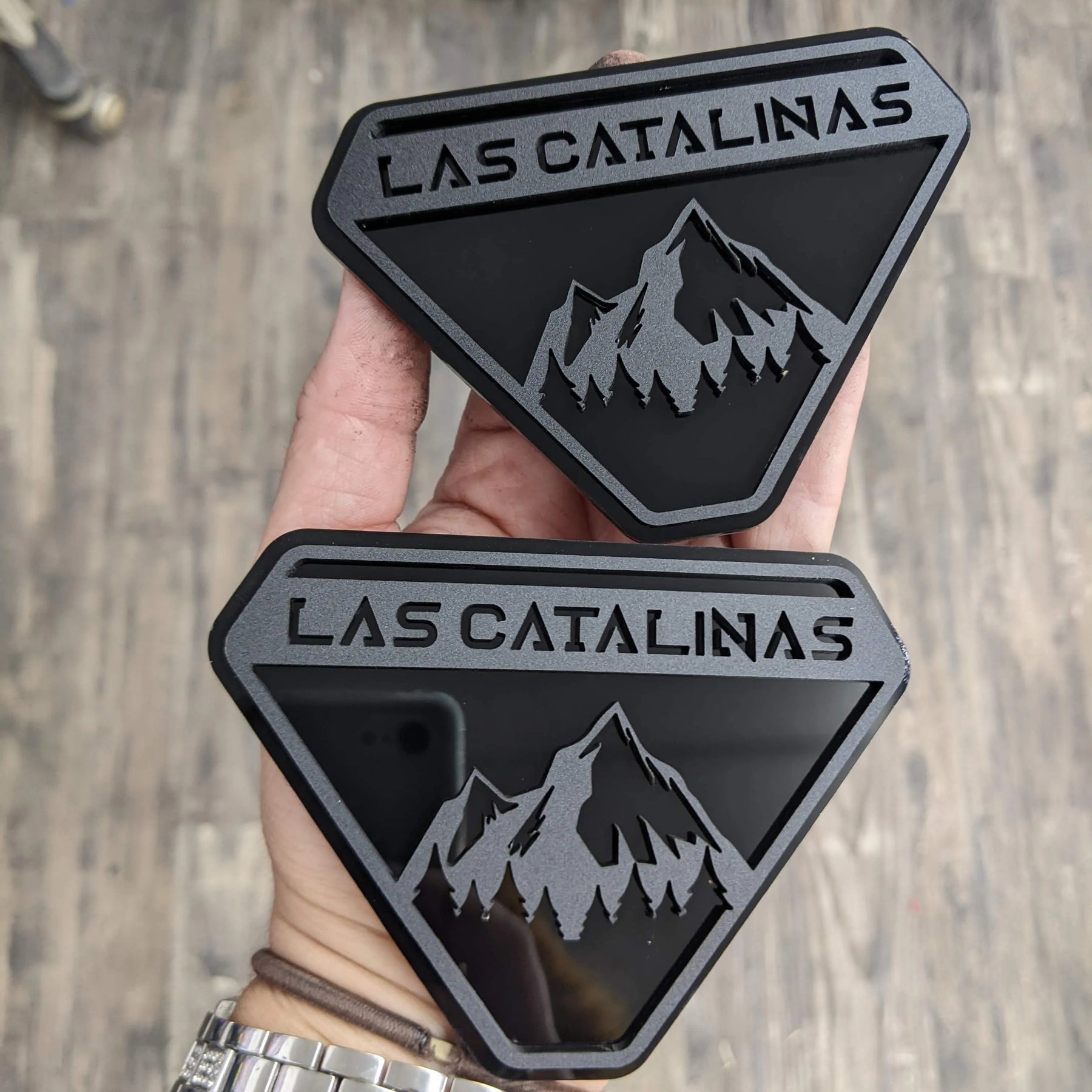 Fender Badge Pair - Custom Text Mountains - Fits 2021+ Bronco® Badlands® - Matte Black on Black