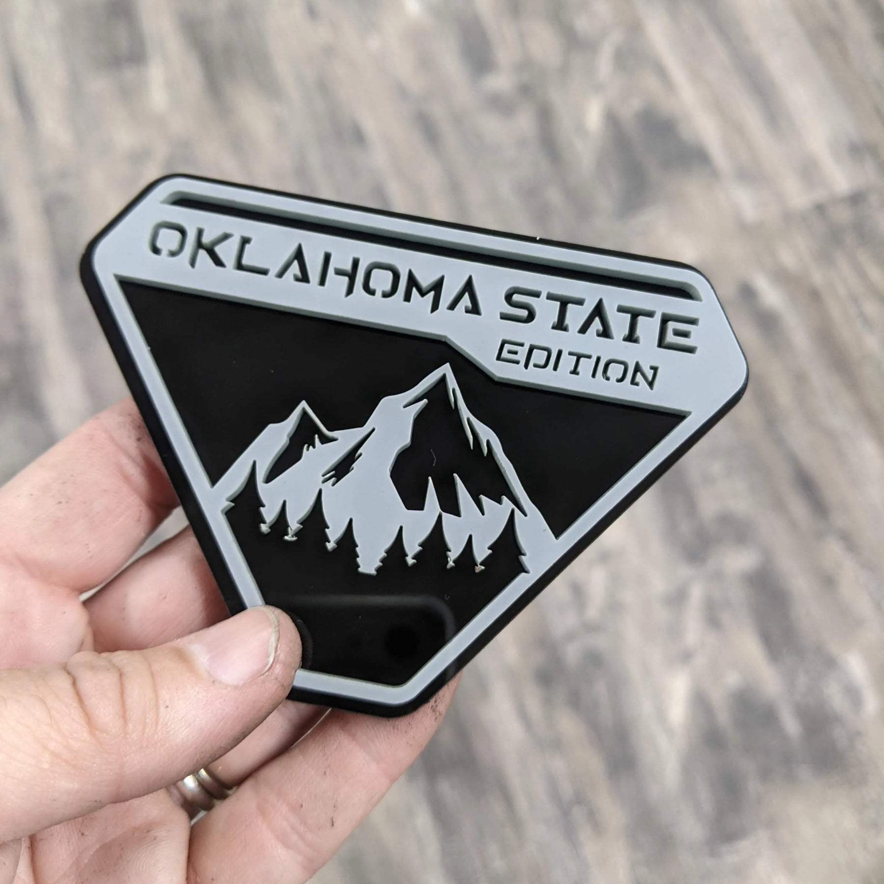Fender Badge Pair - Custom Text Mountains - Fits 2021+ Bronco® Badlands® - Matte Black on Black