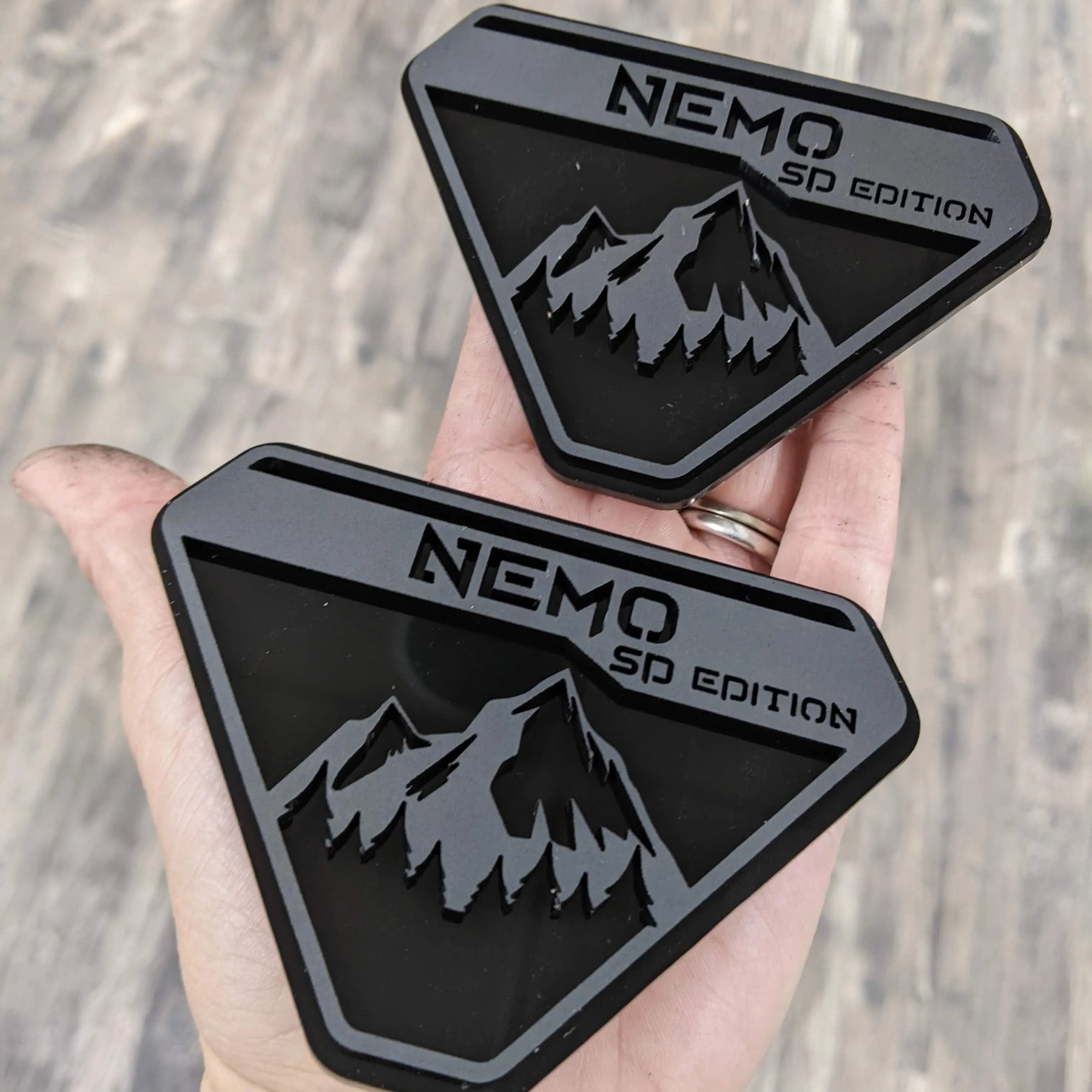 Fender Badge Pair - Custom Text Mountains - Fits 2021+ Bronco® Badlands® - Matte Black on Black