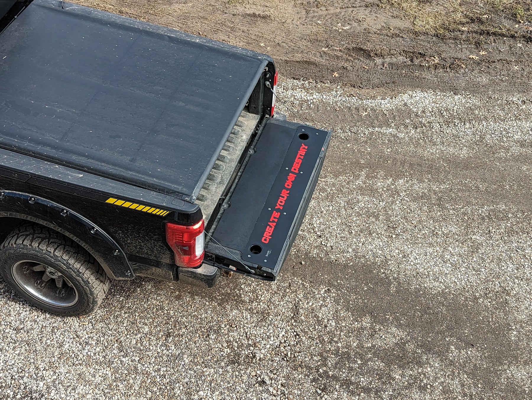 Kit d'accentuation de siège de hayon avec texte personnalisé - Compatible avec Super Duty® 2017-2022