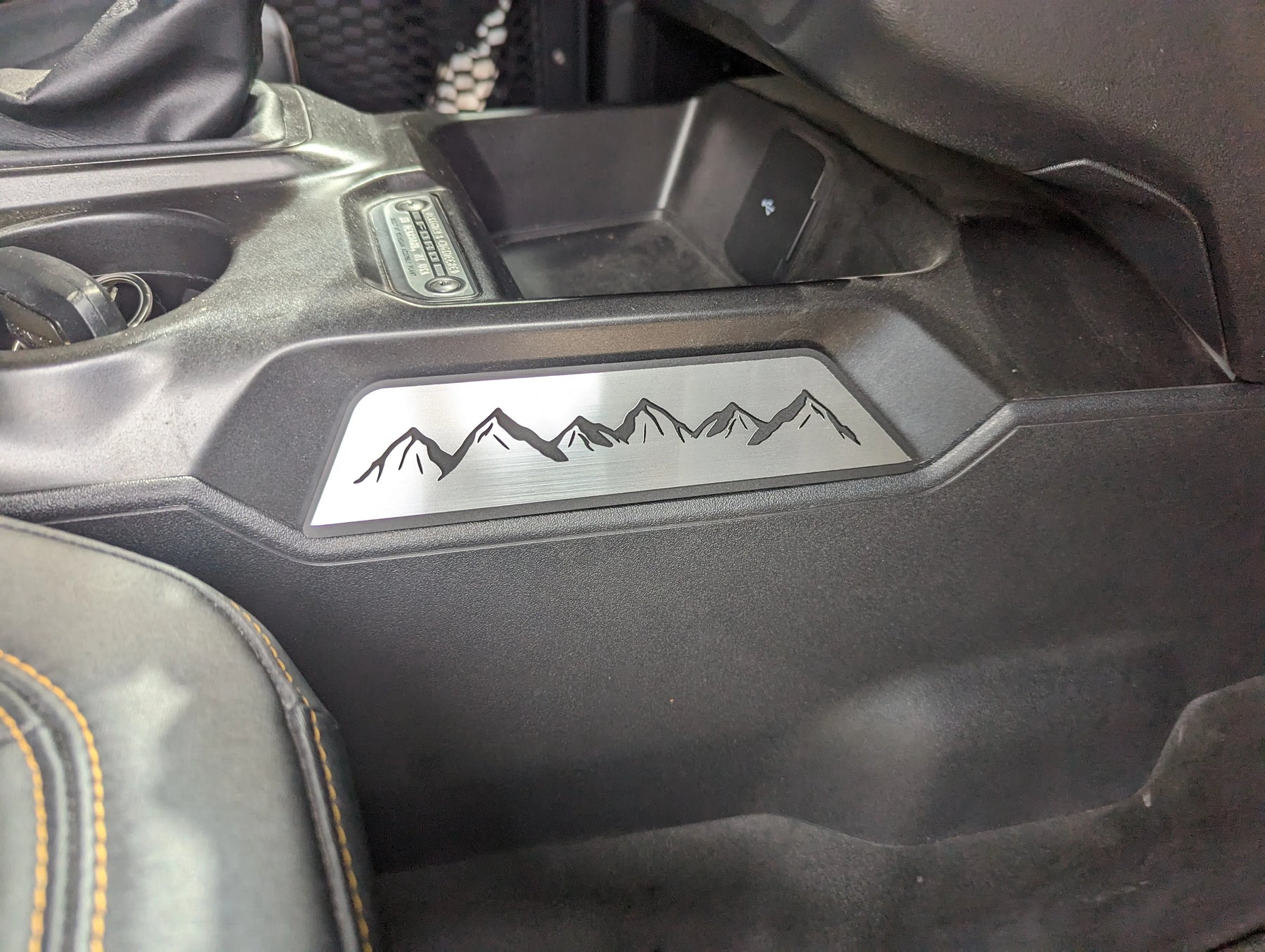 Badge de suppression de poignée de maintien passager - Compatible avec Bronco® 2021+ - Mountain Range