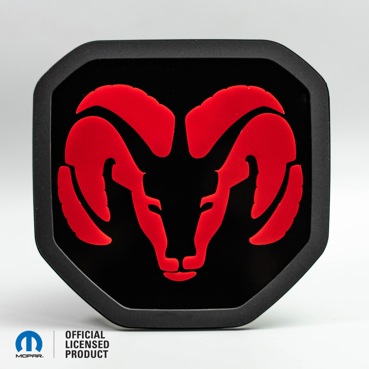 Badge de hayon avec logo RAM® Head - Compatible avec les hayons RAM® 2019+ -1500, 2500, 3500 - Produit sous licence officielle - Choisissez votre couleur