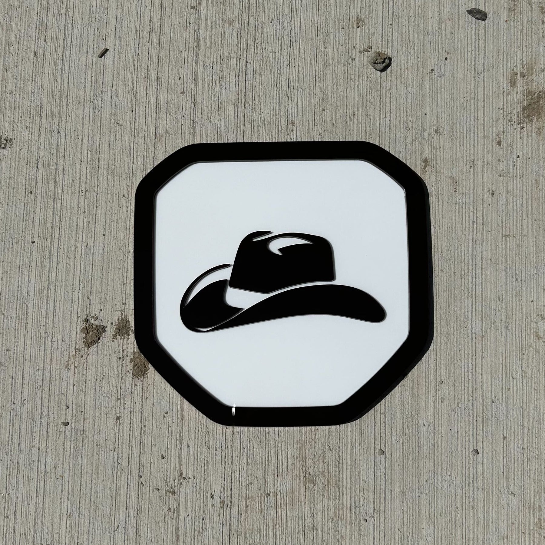 Cowboy Hat Badge - Fits 2019+ (5th Gen) Dodge® Ram® Tailgate -1500, 2500, 3500