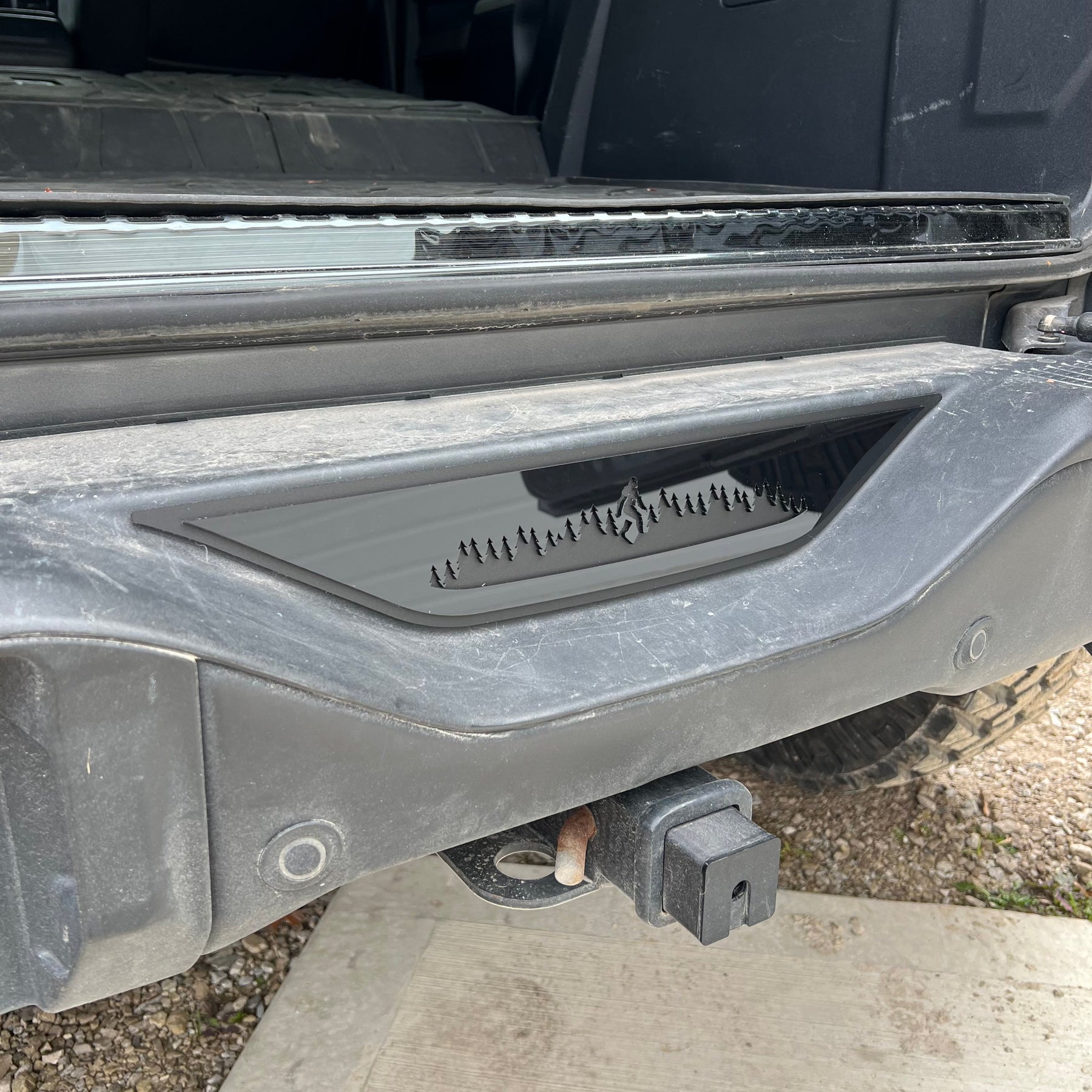 Rear Step Plate - Yeti Forest - Fits 2021+ Bronco®