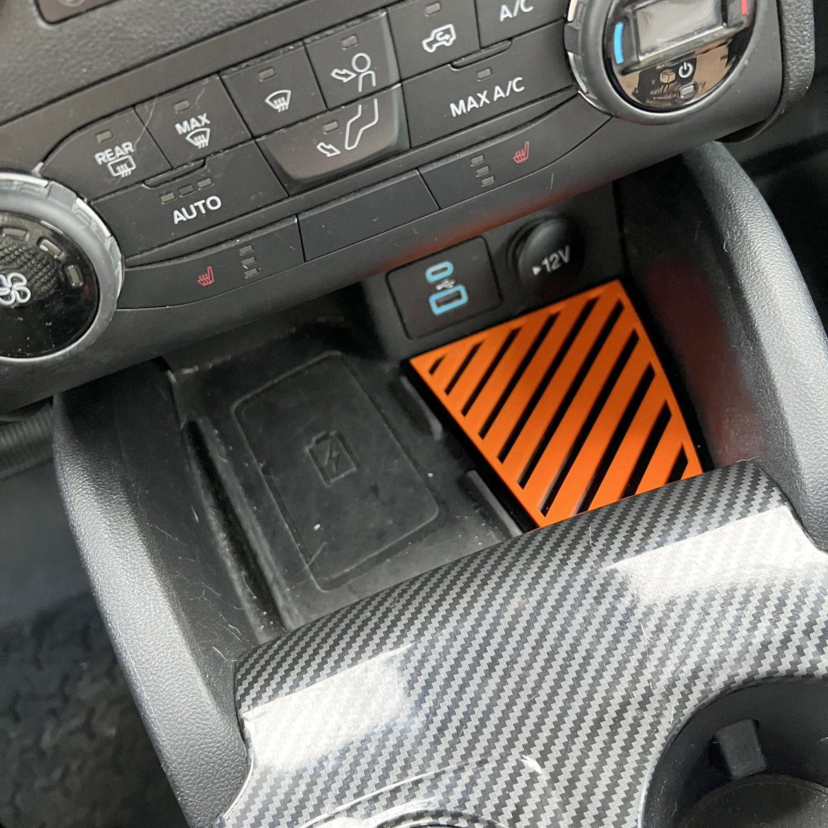 Badge d'insertion de poche de rangement de console inférieure - Motif de lignes - Compatible avec Bronco® Sport 2021+ - Plusieurs couleurs disponibles