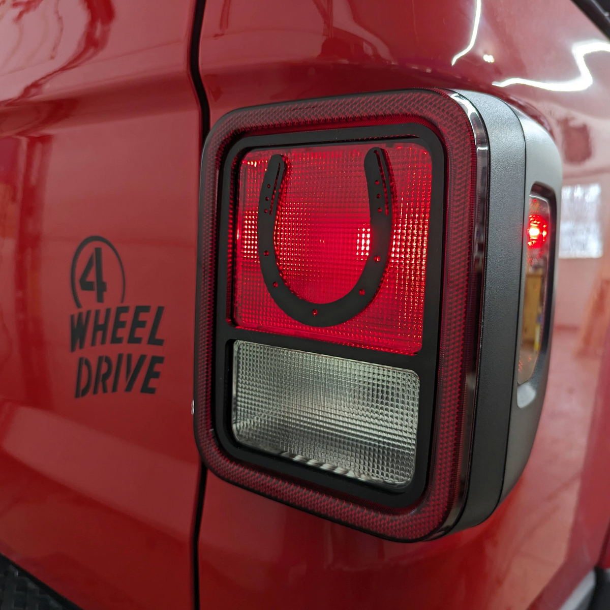 Feu arrière en fer à cheval - Paire - Compatible avec JEEP® GLADIATOR® 2020-2023