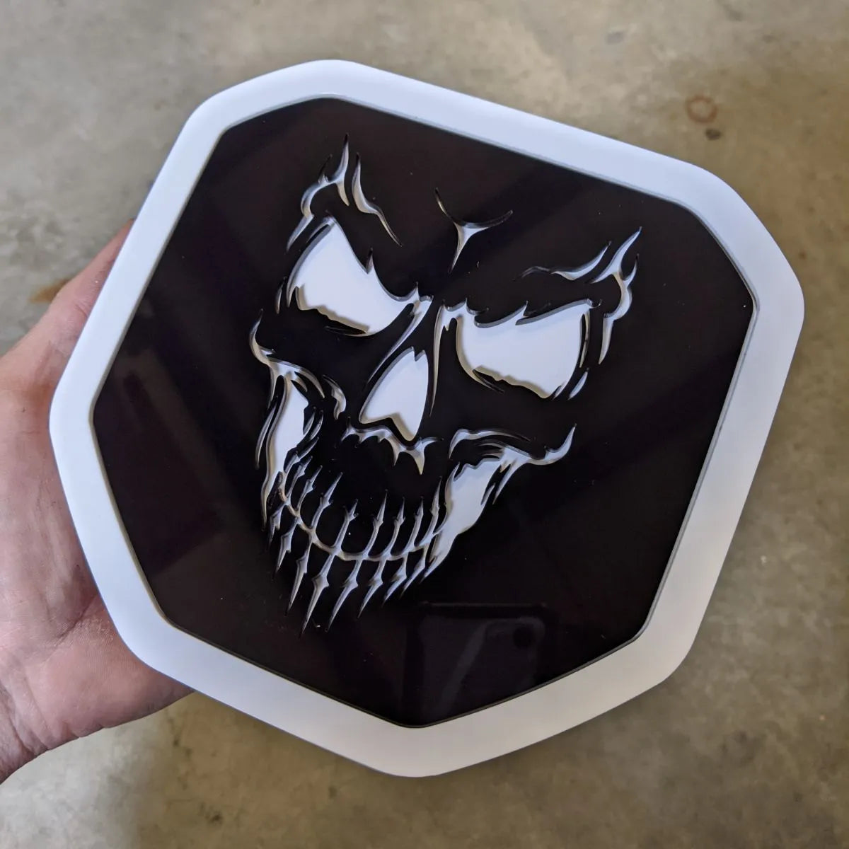 Skull Badge - Fits 2019+ (5th Gen) Dodge® Ram® Tailgate -1500, 2500, 3500 - Black and White Outline