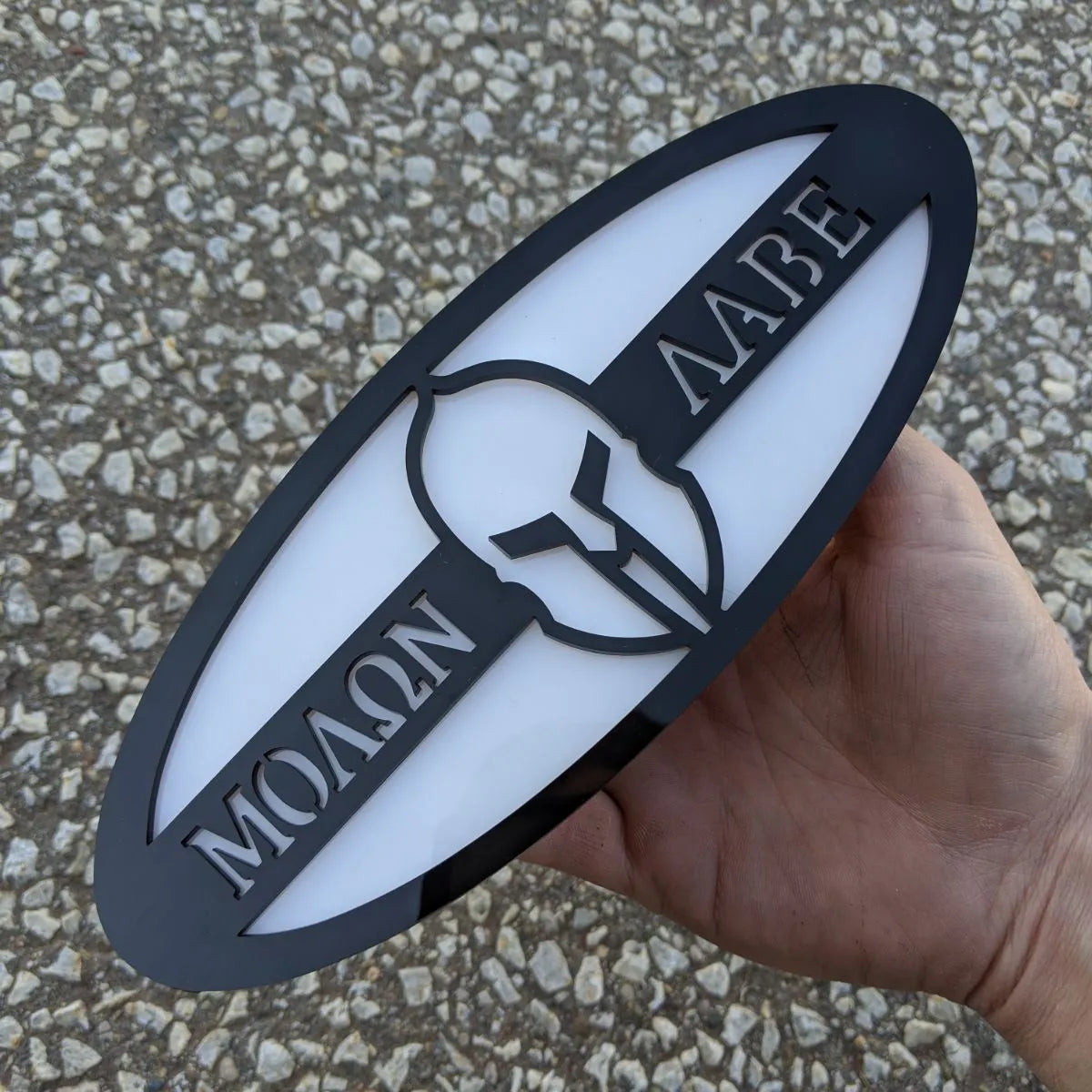 Badge ovale Molon Labe - 9 pouces - Noir sur blanc (plusieurs véhicules)