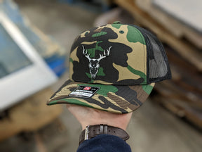 Buck Skull Badge Hat - Brushed and Black Badge