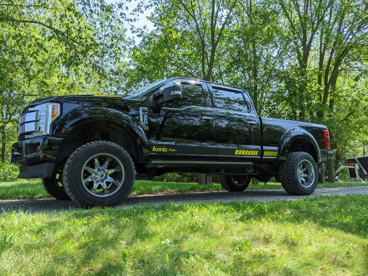 Ensemble de revêtements pour camions Line Style - Compatible avec les modèles Super Duty 2017-2022 - Noir texturé