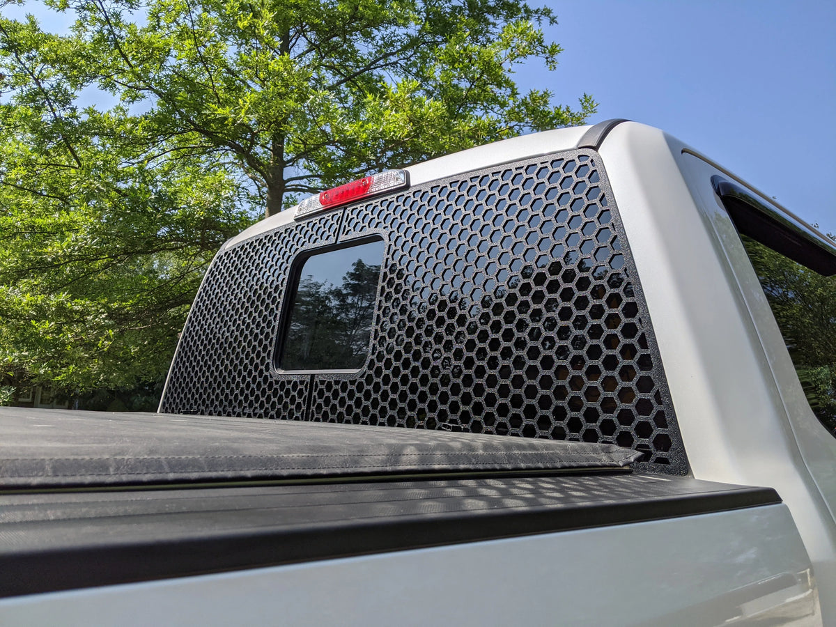 Revêtement de camion en nid d'abeille - Lunette arrière - Compatible avec Super Duty 2017-2022 - Noir texturé