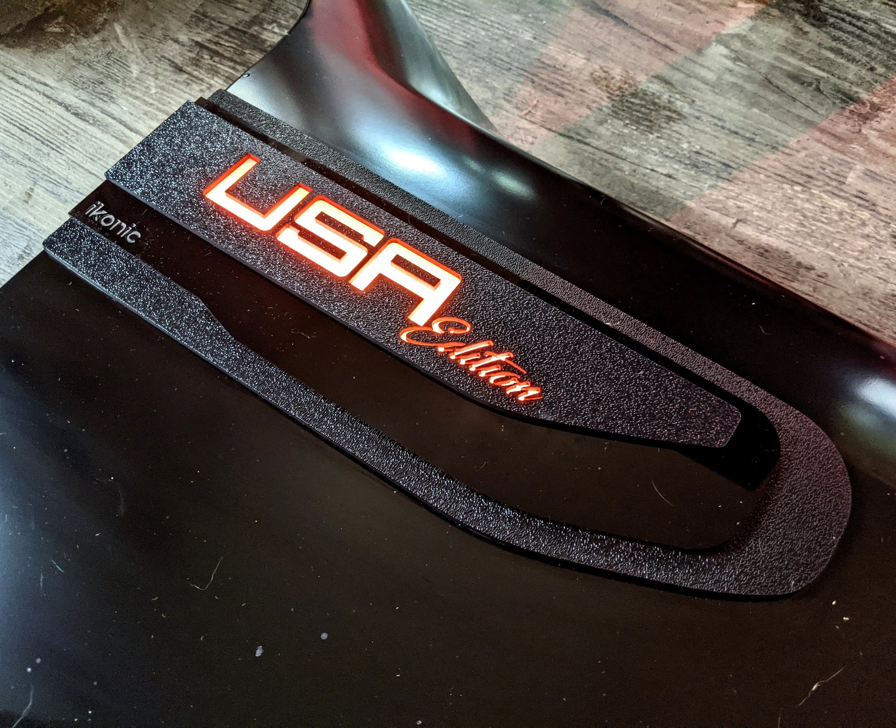 USA Edition LED Fender Badge Set - Fits 2019-2024 GMC® Sierra® 1500