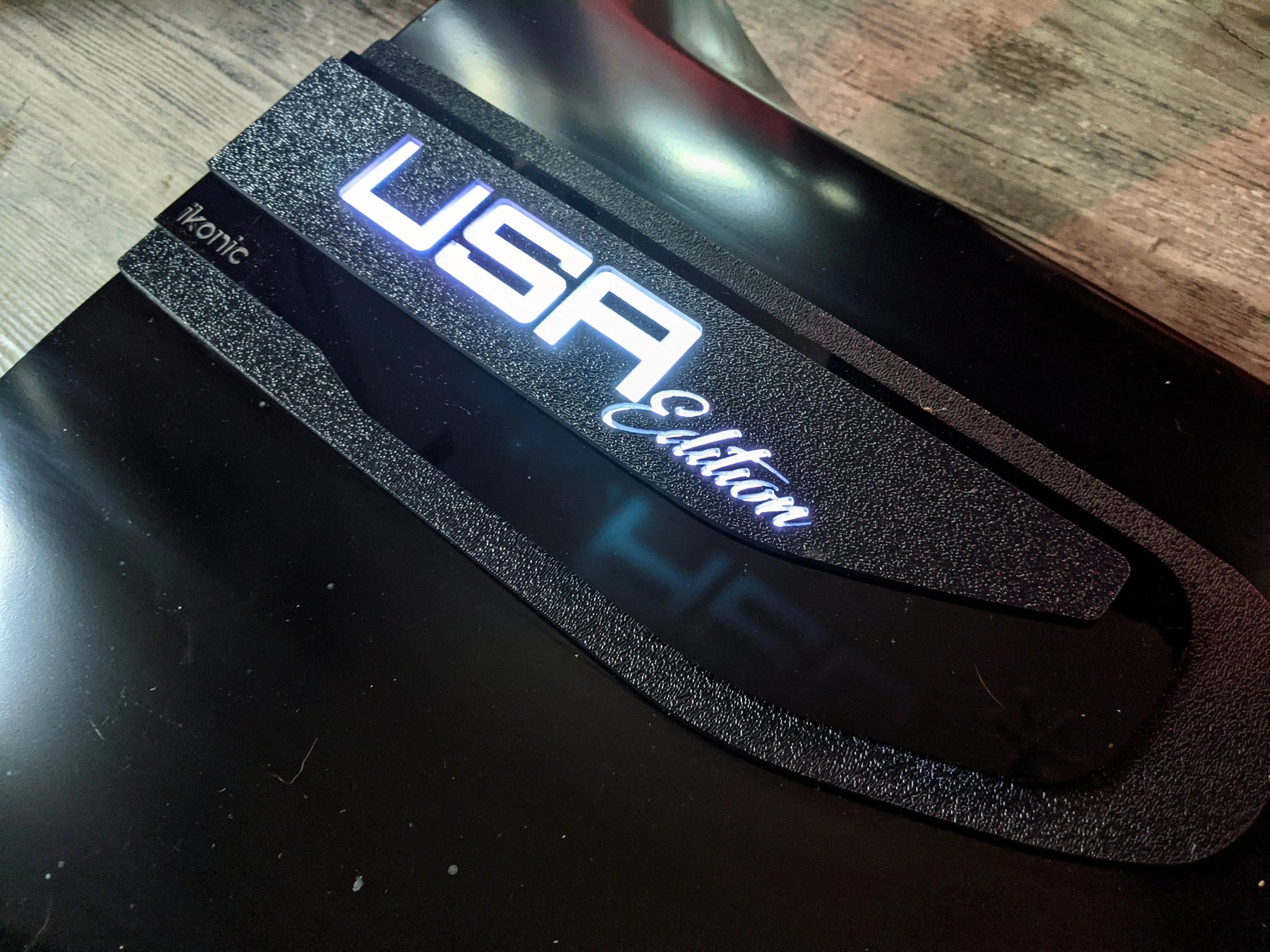 USA Edition LED Fender Badge Set - Fits 2019-2024 GMC® Sierra® 1500