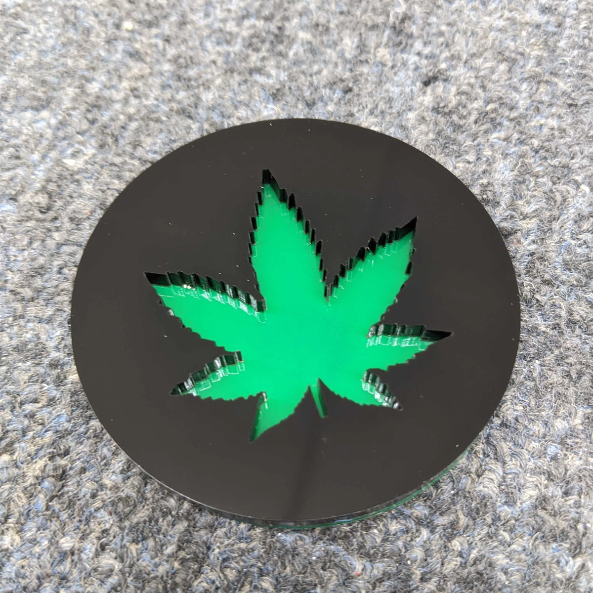 BADGE MARIJUANA - JEEP® TRAIL RATED® - BADGE DE REMPLACEMENT