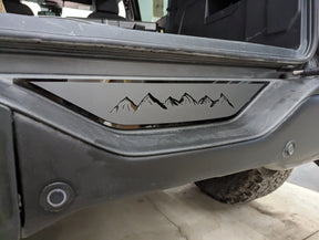 Rear Step Plate - Mountain Range - Fits 2021+ Bronco®