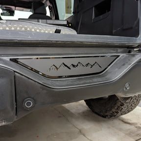 Rear Step Plate - Mountain Range - Fits 2021+ Bronco®